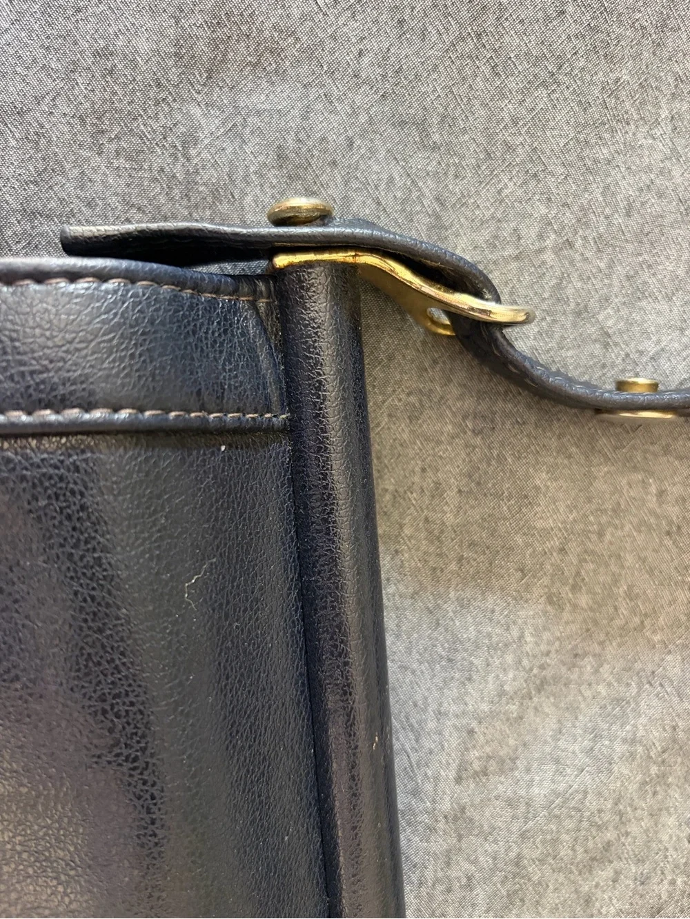 none classic black