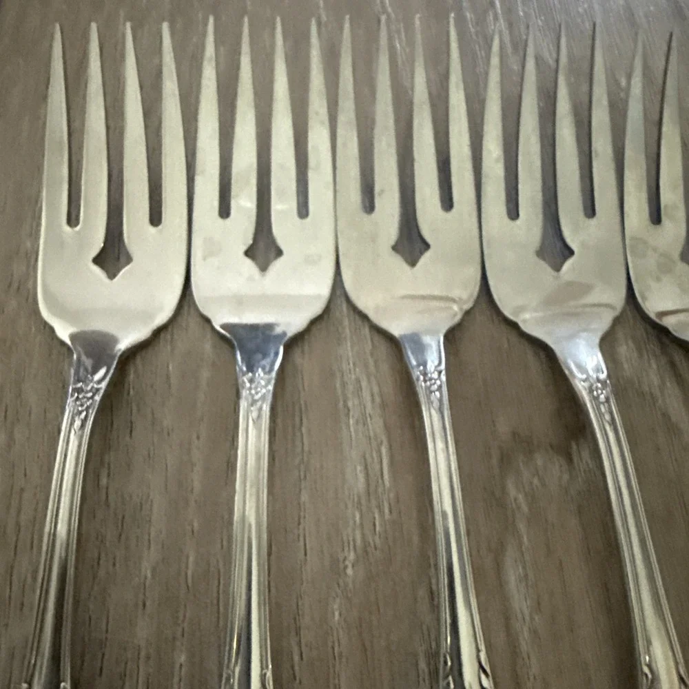 5‎ Oneida HH KENNETT SQUARE Stainless SALAD FORKS Distinction Deluxe