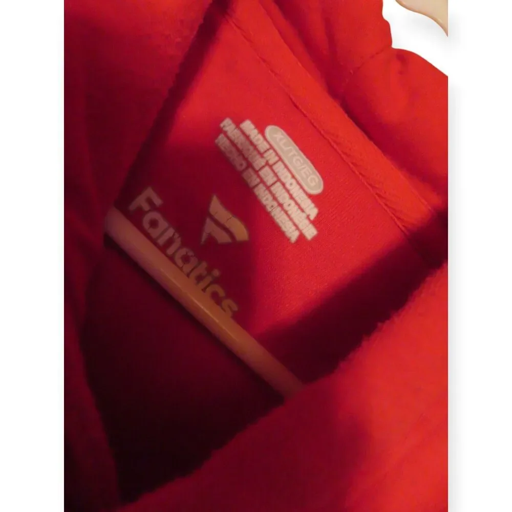 Fanatics red pullover