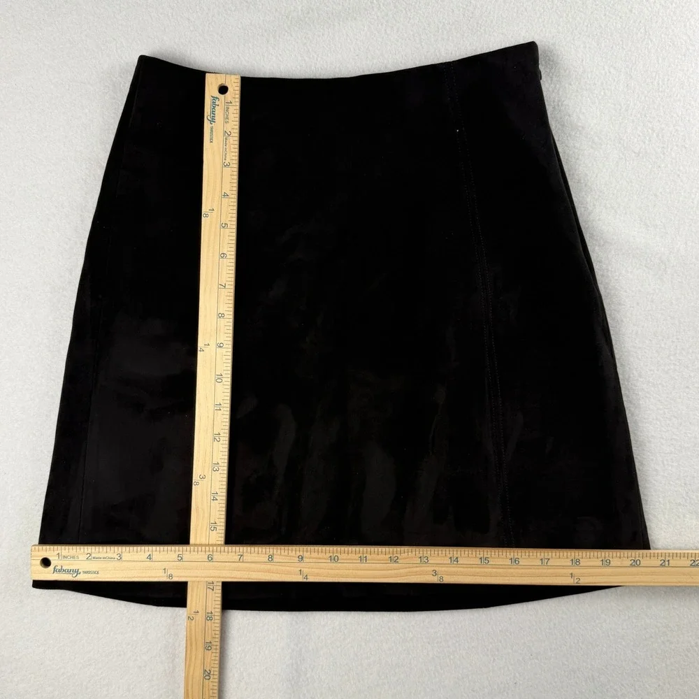 Babaton women hopper