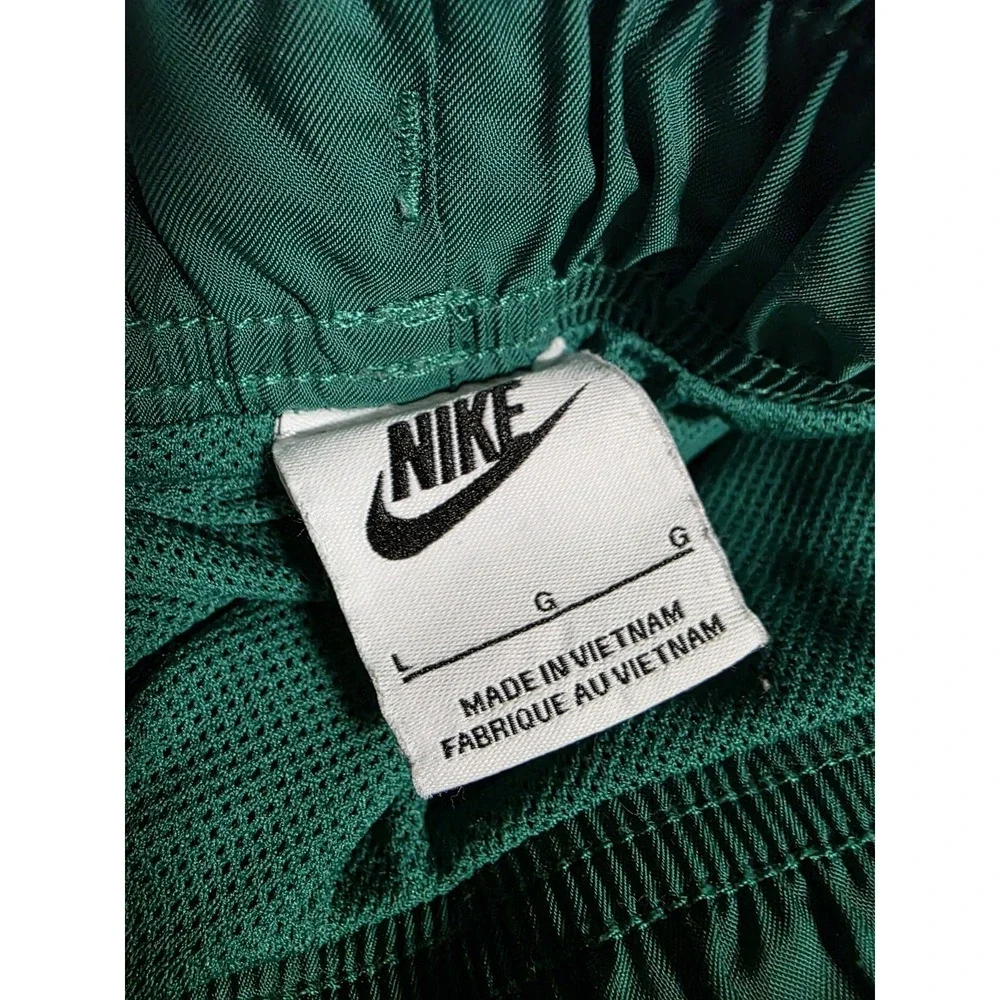 Nike see pictures