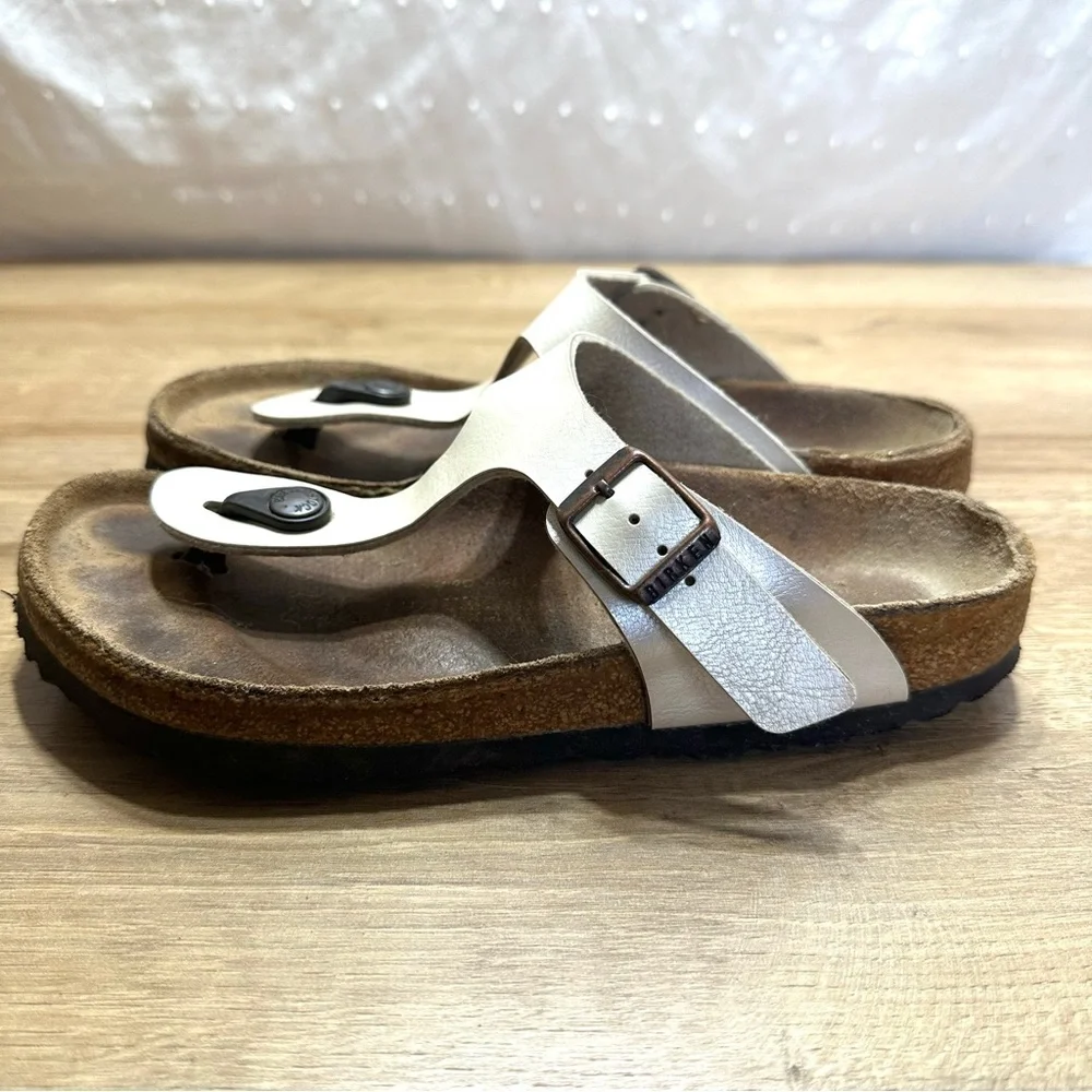 Birkenstock pearlized cream