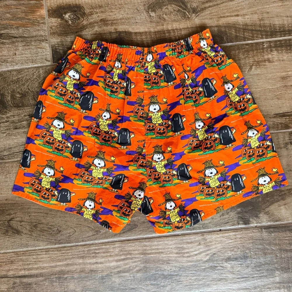 Sideline Apparel peanuts sideline