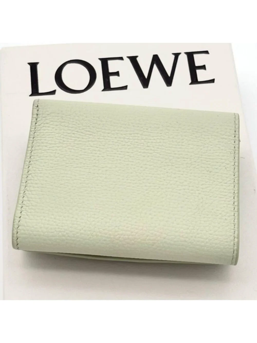 Loewe brand color
