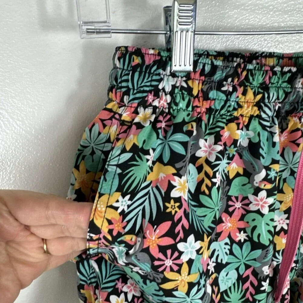 Chubbies' Men's S Classic Swim Trunk Basket Lined Multi Tropical Print 5.5