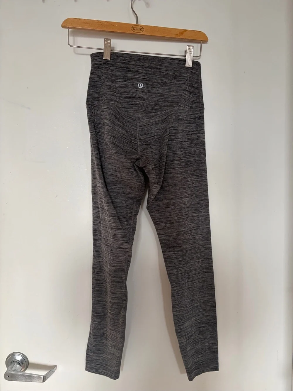 lululemon athletica comfortable heathered