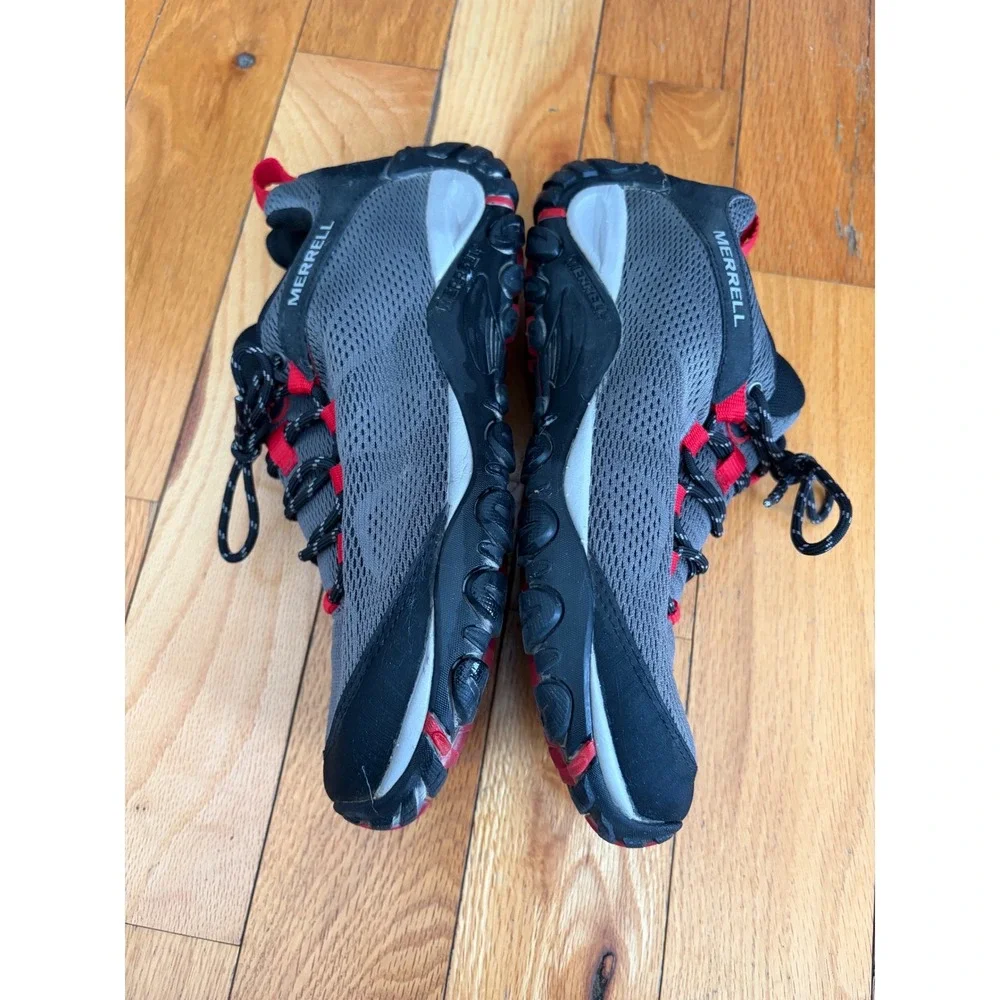 Merrell men yokota