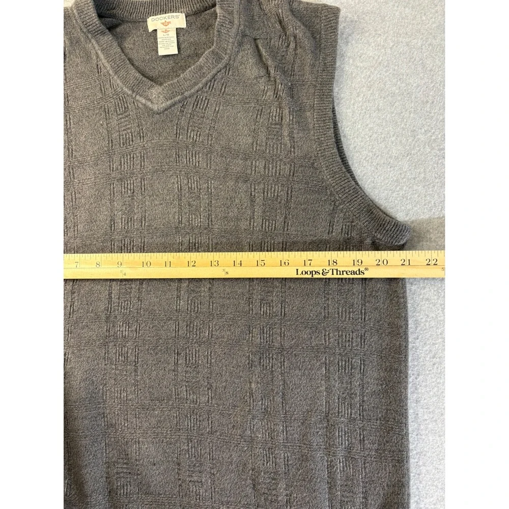 Dockers inspected layer 11