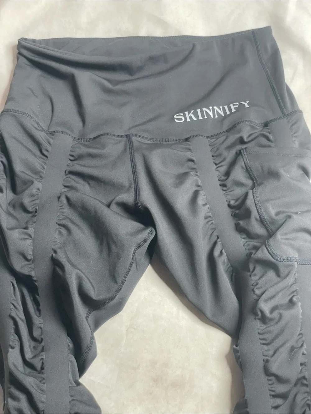 Skinnify black ruched