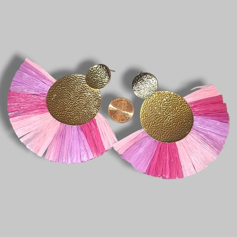 The Unbranded Brand pink raffia