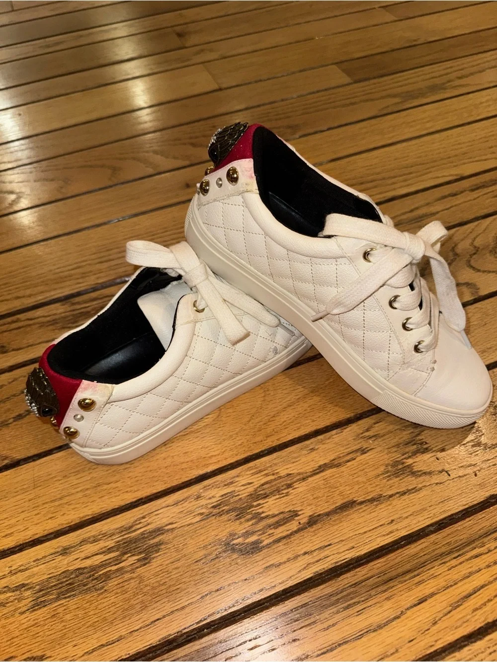Kurt Geiger red white