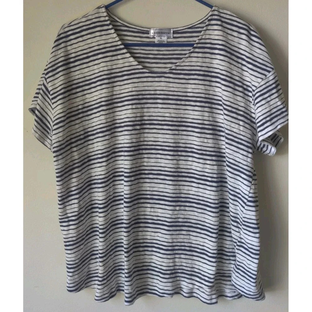 Liz Claiborne Women's Blue/White Striped Short Sleeve V-Neck Top Size‎ XL