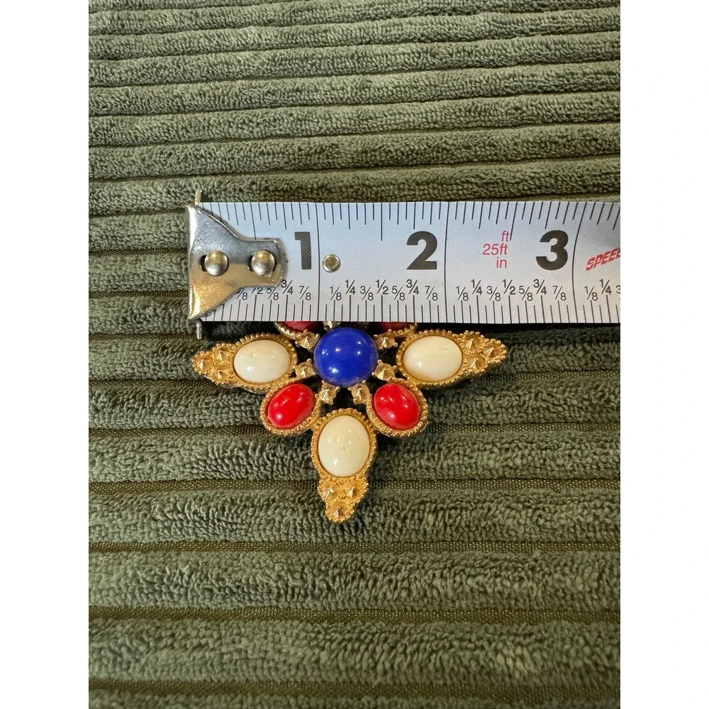 Sarah Coventry Brooch Gold‎ Tone Red White Blue Cabochon Vintage Costume Jewelry