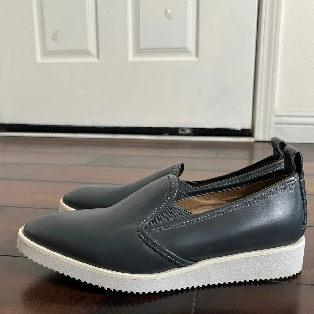 Everlane women leather