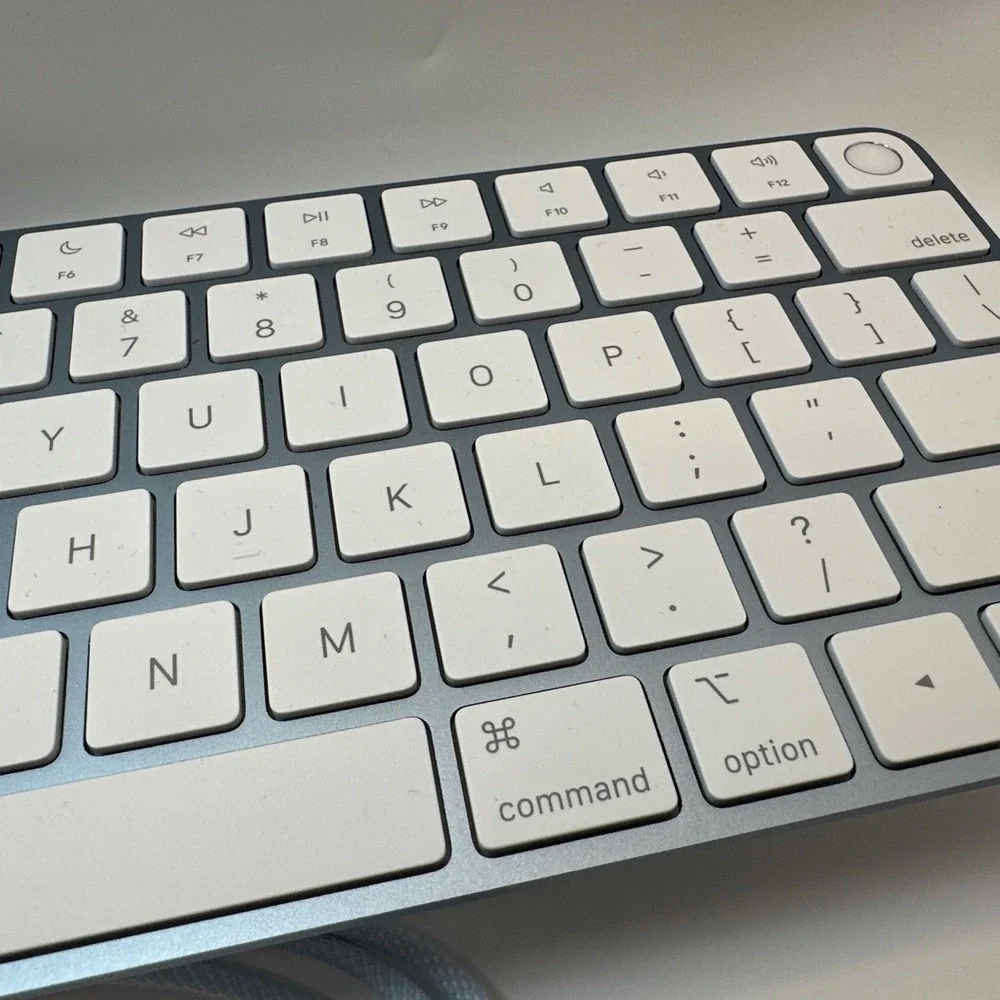 Apple model a2449