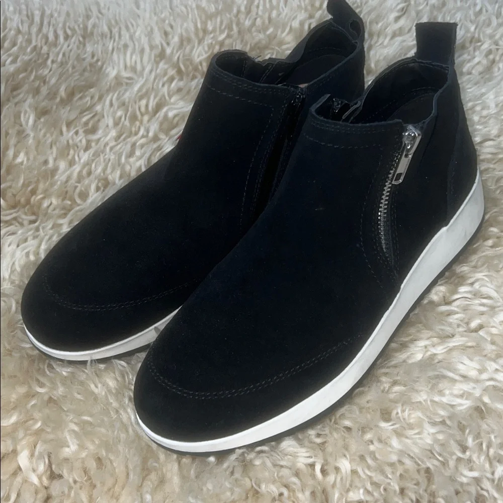 Blondo ellorie women