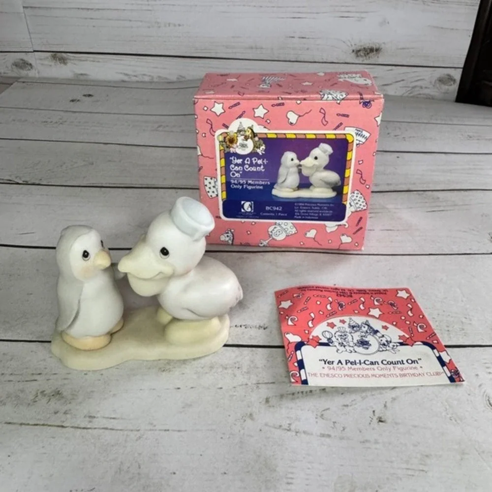 Precious‎ Moments Yer A Pel-i-can Count On Pelican BC942 Birthday Club w Box