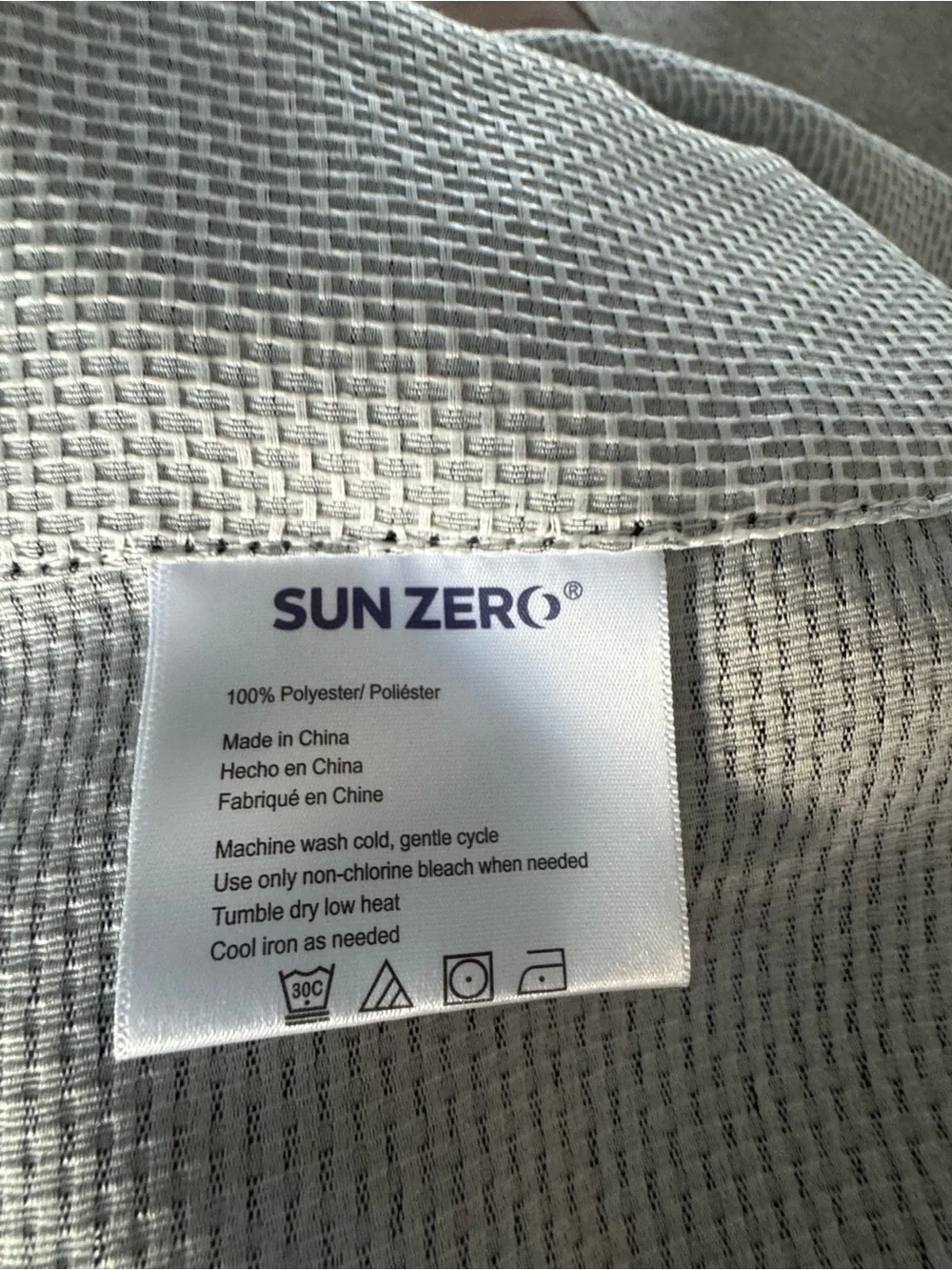Sunzero brand new