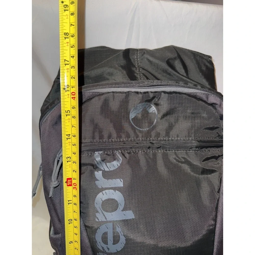Lowepro photo hatchback