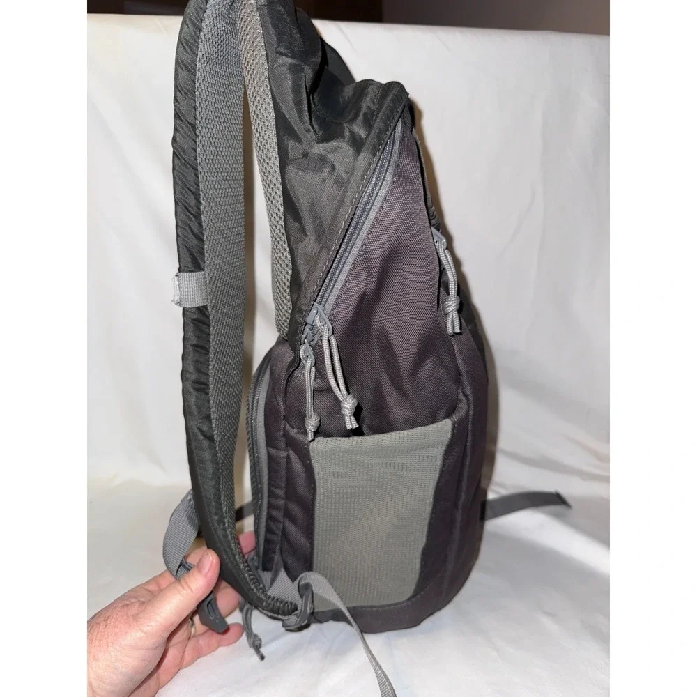 Lowepro photo hatchback