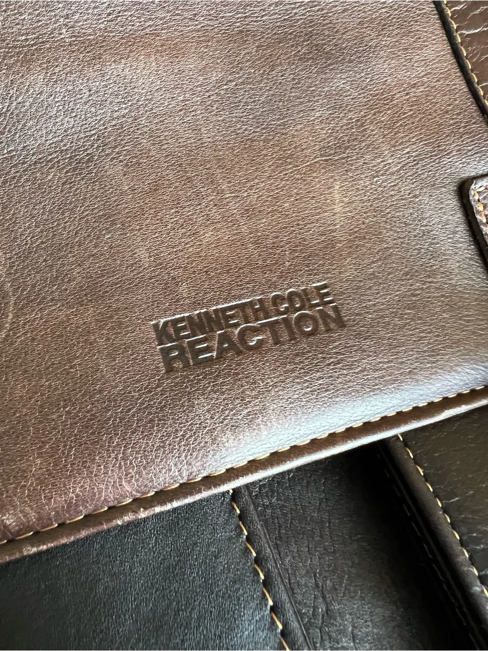 Kenneth Cole Reaction laptop cleaned conditioned