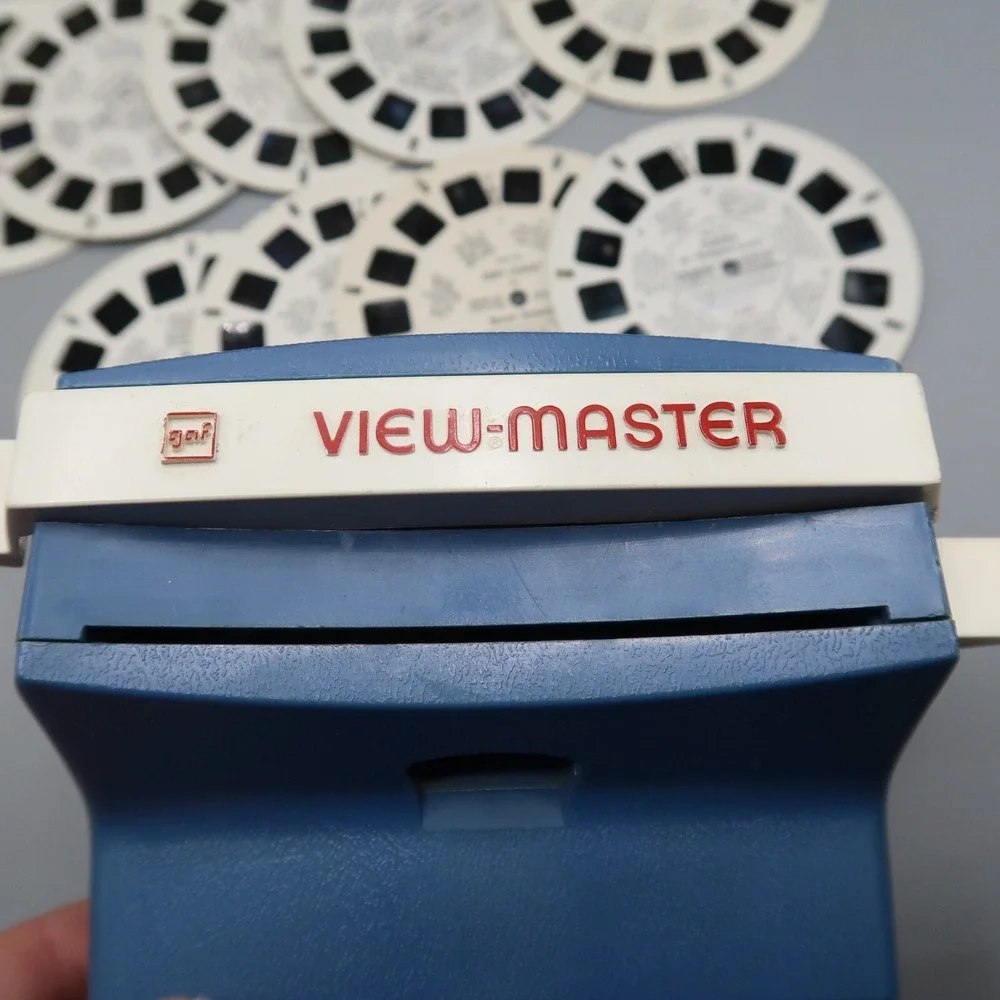 View-Master welcome pocket
