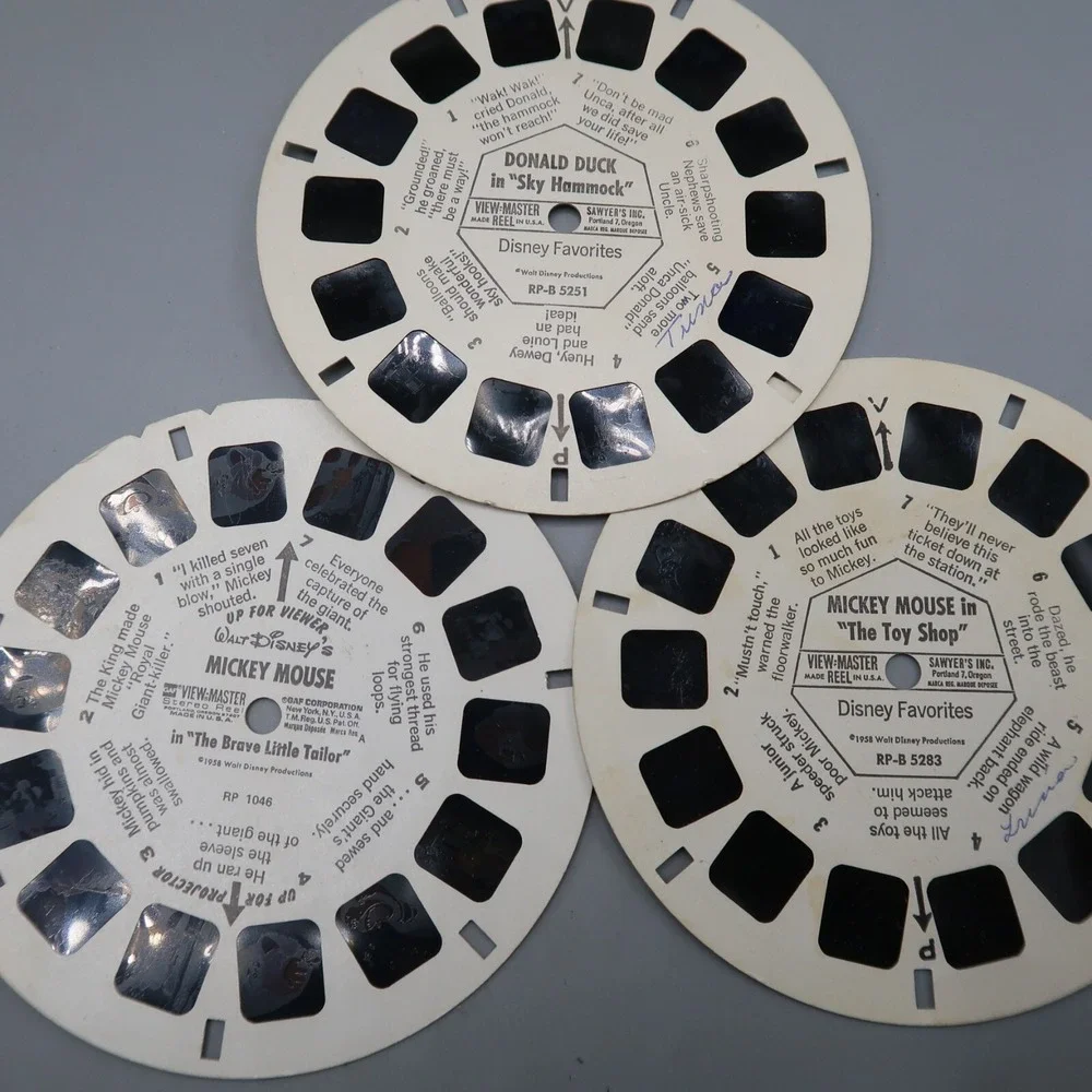 View-Master welcome pocket