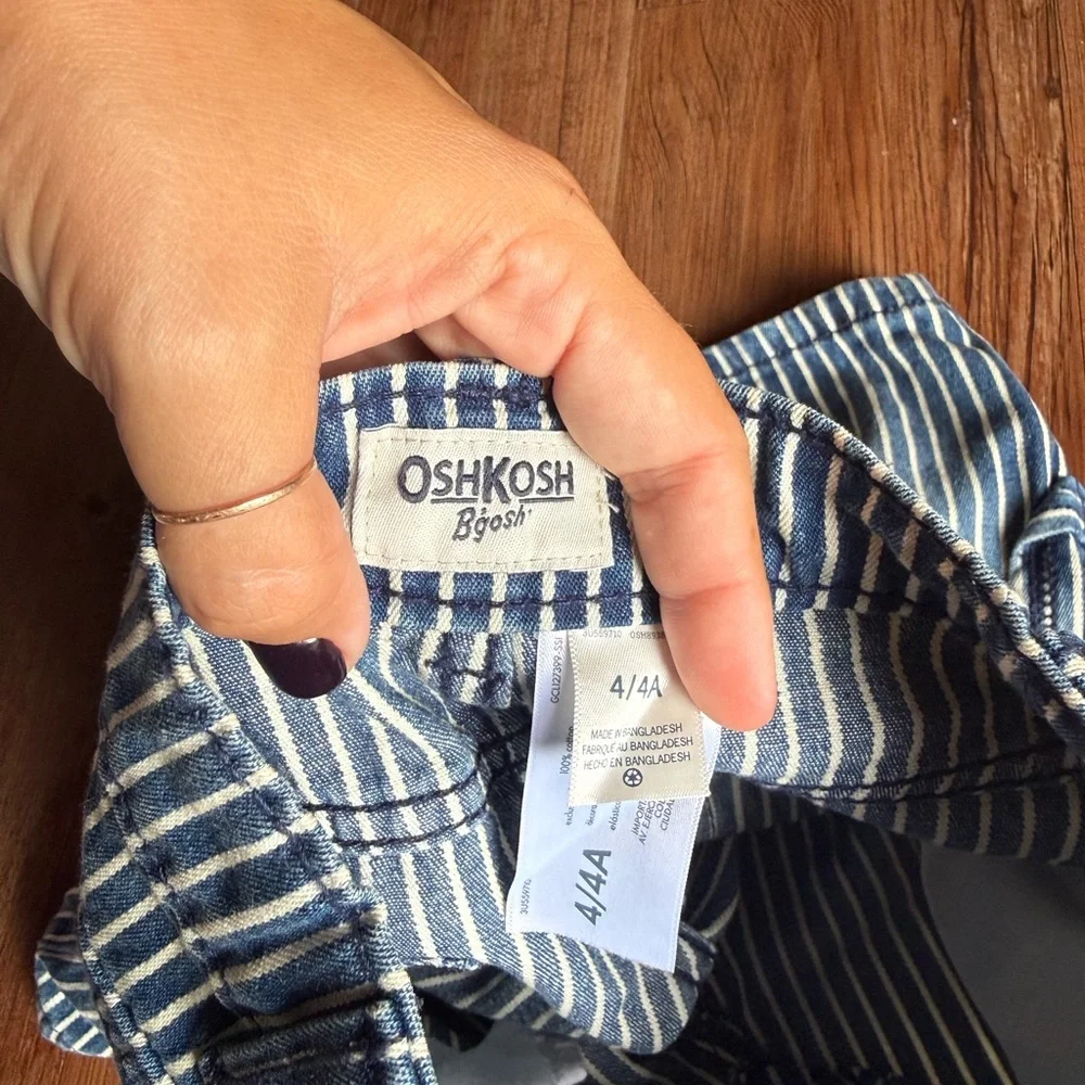 OshKosh Bgosh casual striped