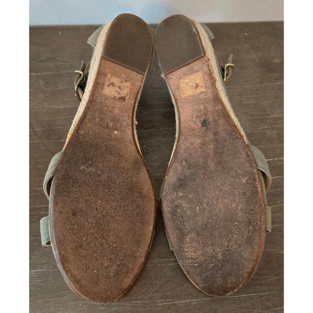 J. Crew step into