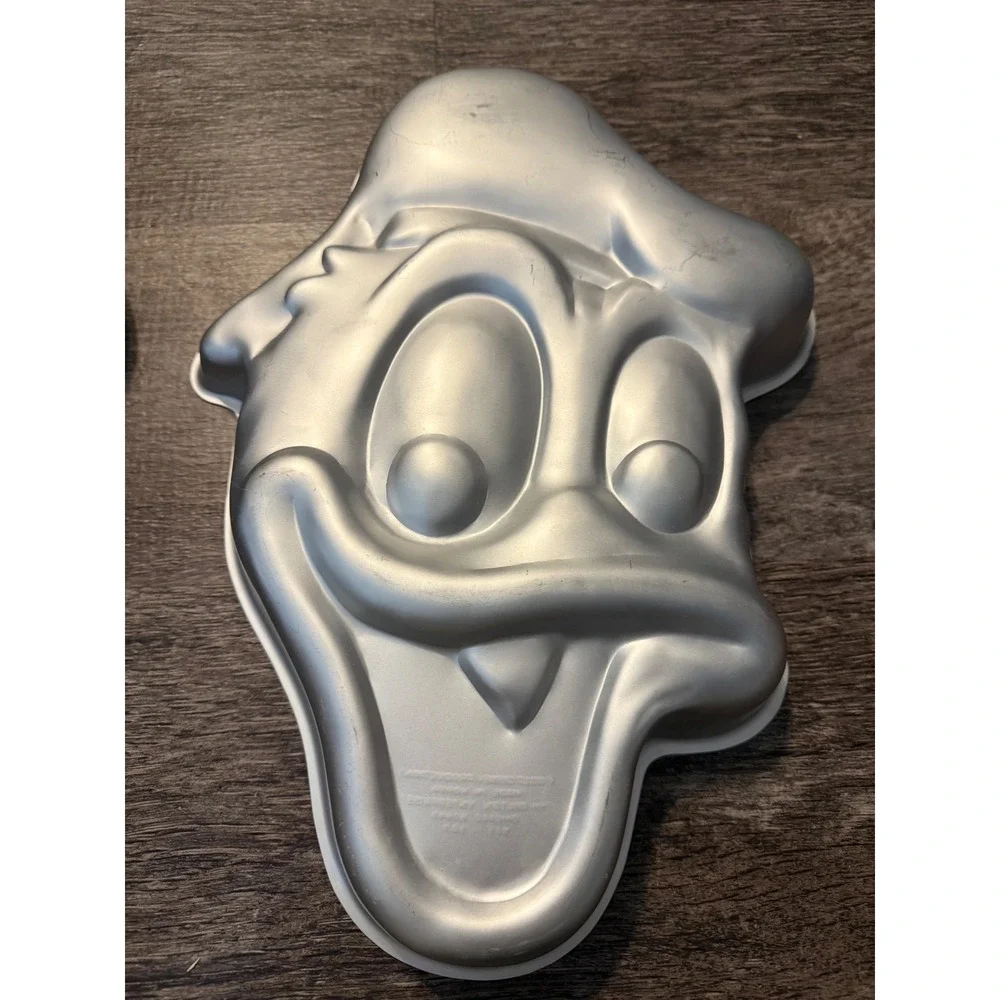 Wilton Donald Duck Cake Pan Vintage Disney Aluminum‎ Bakeware 515-507 Korea