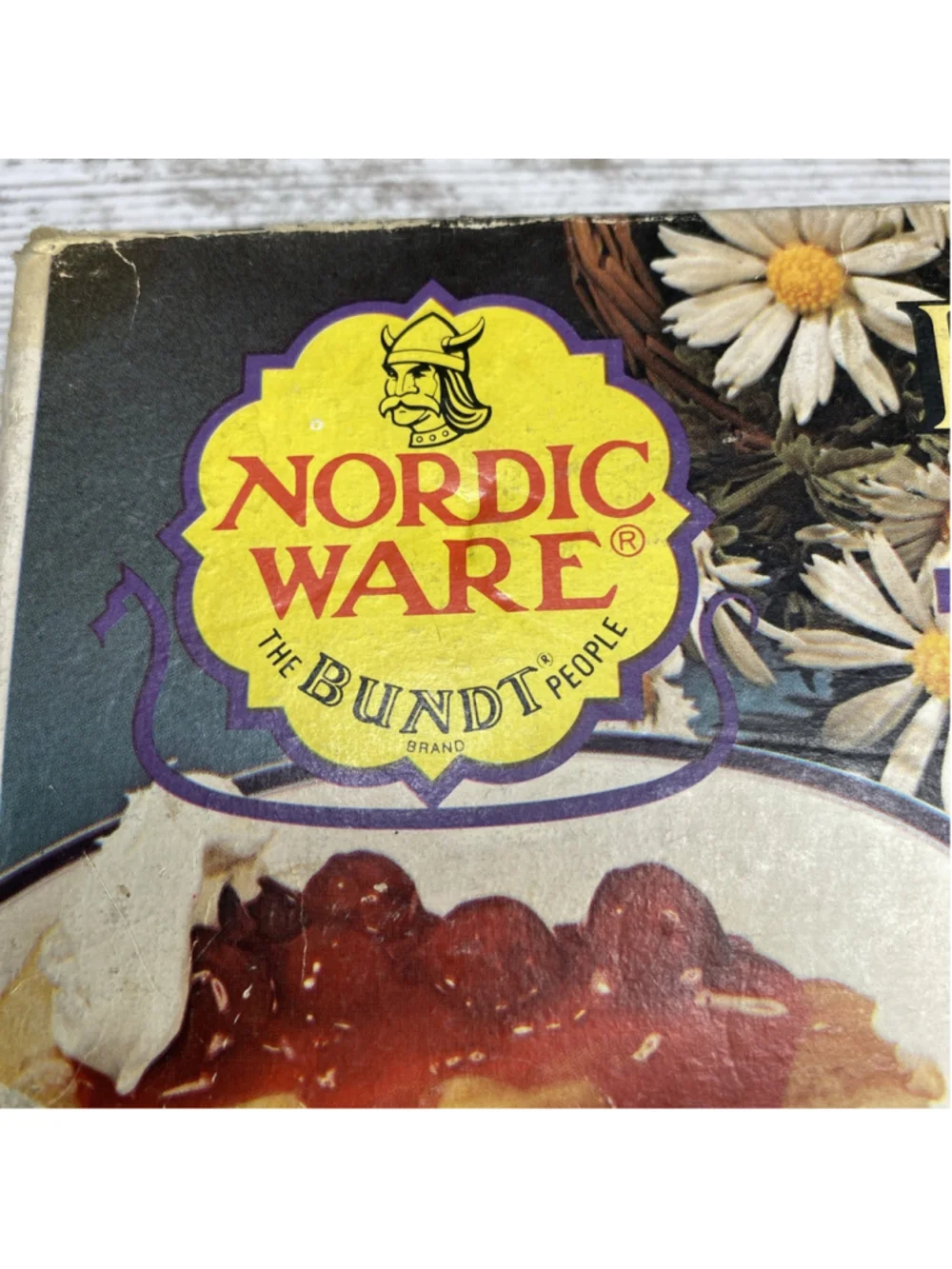 Nordic Ware vintage nordic