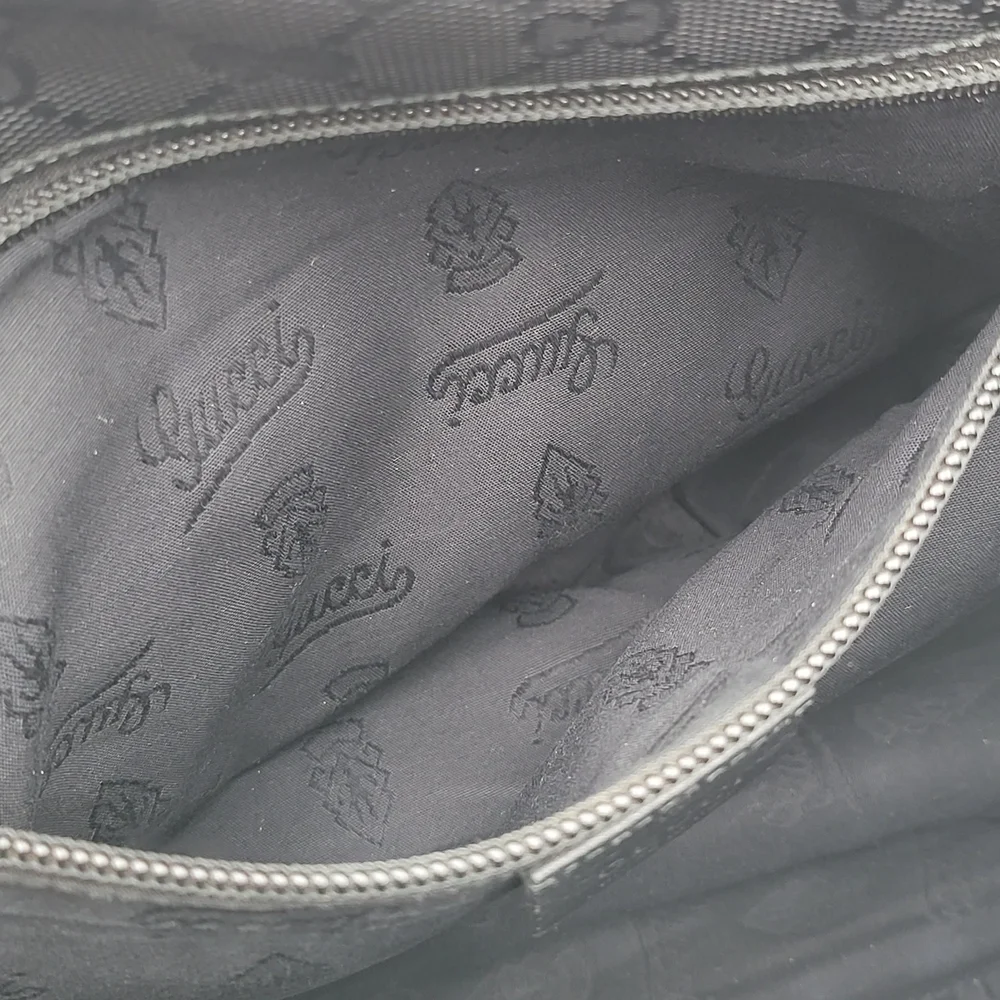 Gucci stylish versatile