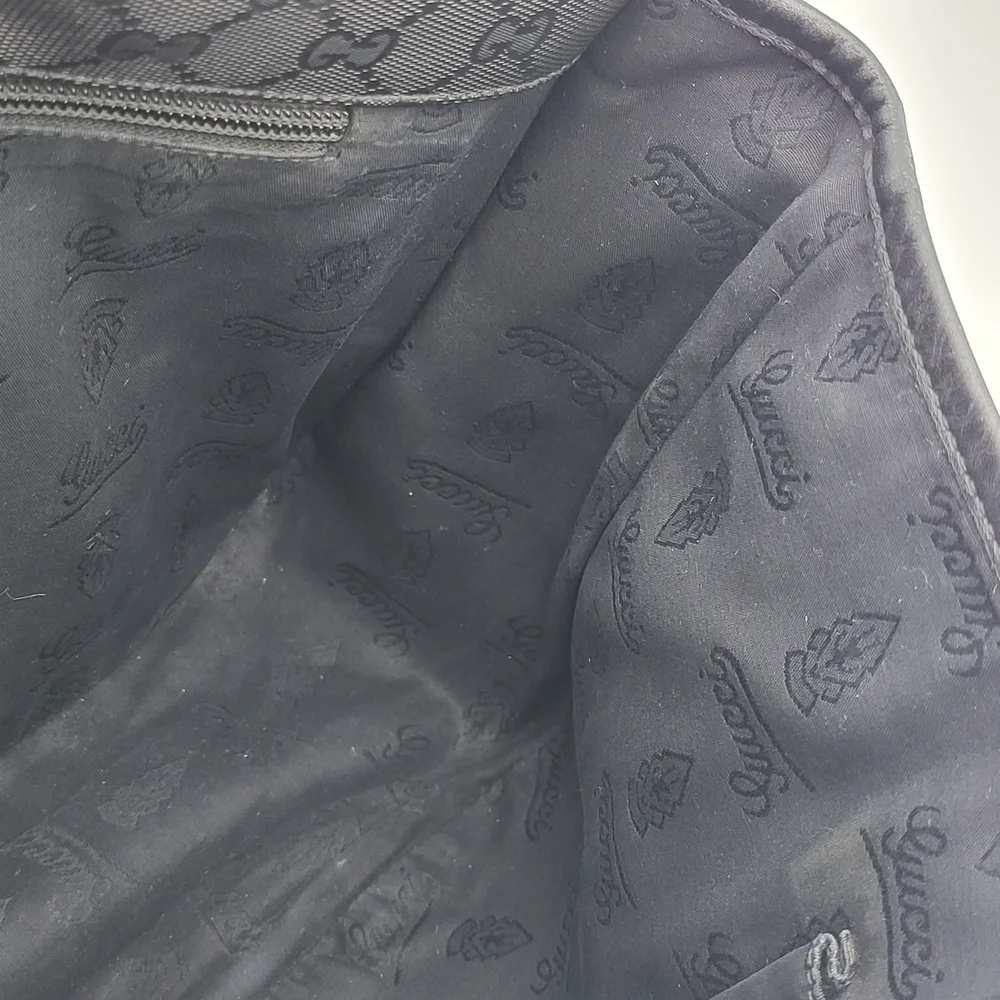 Gucci stylish versatile