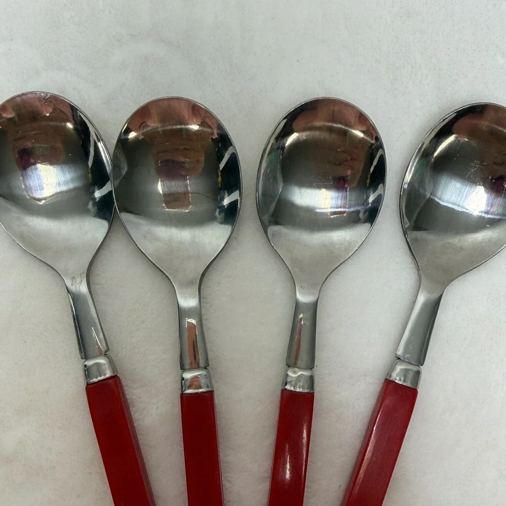 Vintage Red Bakelite Handle‎ Spoons Taiwan Set of 4 MCM 6.25 Inch