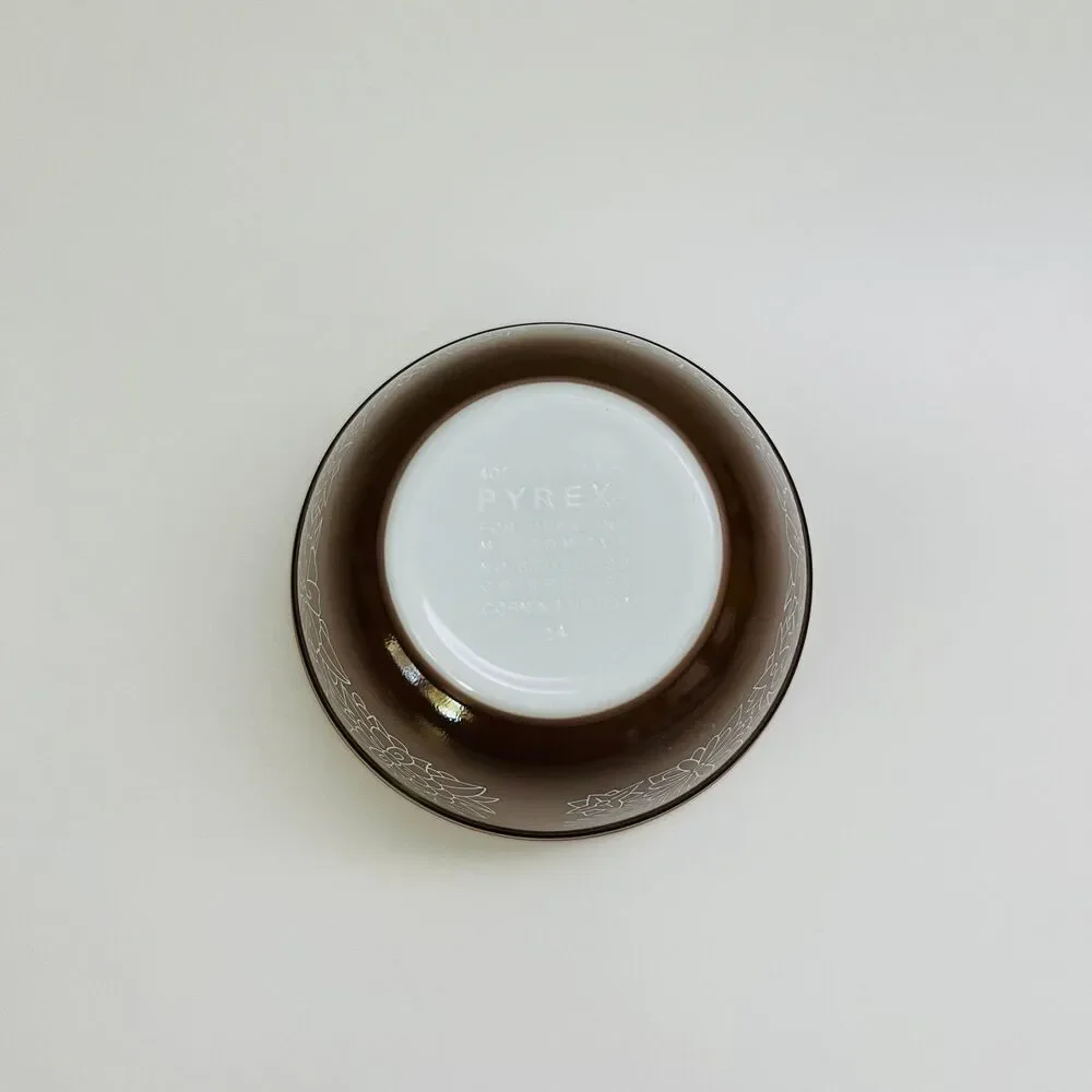 Pyrex brown white