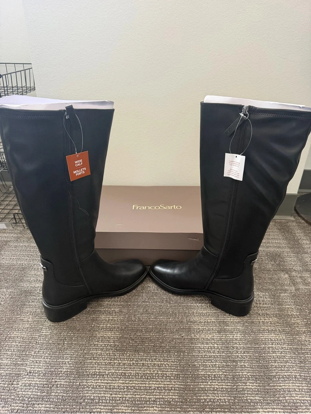 Franco Sarto this equestrian