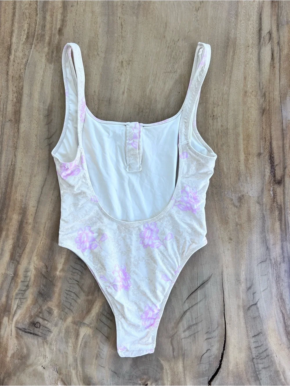 Frankies Bikinis great conditon