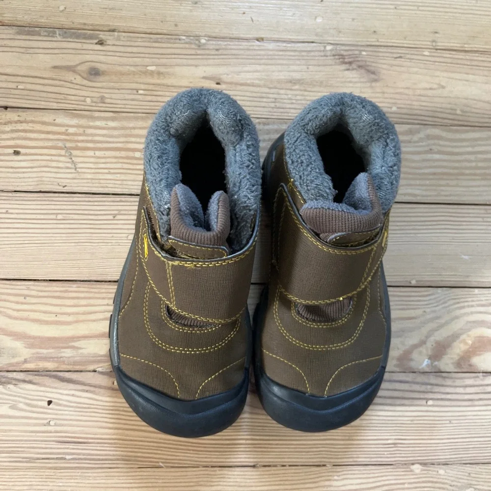 Keen winter boots