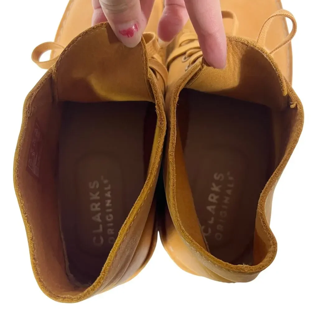 Clarks classic tan