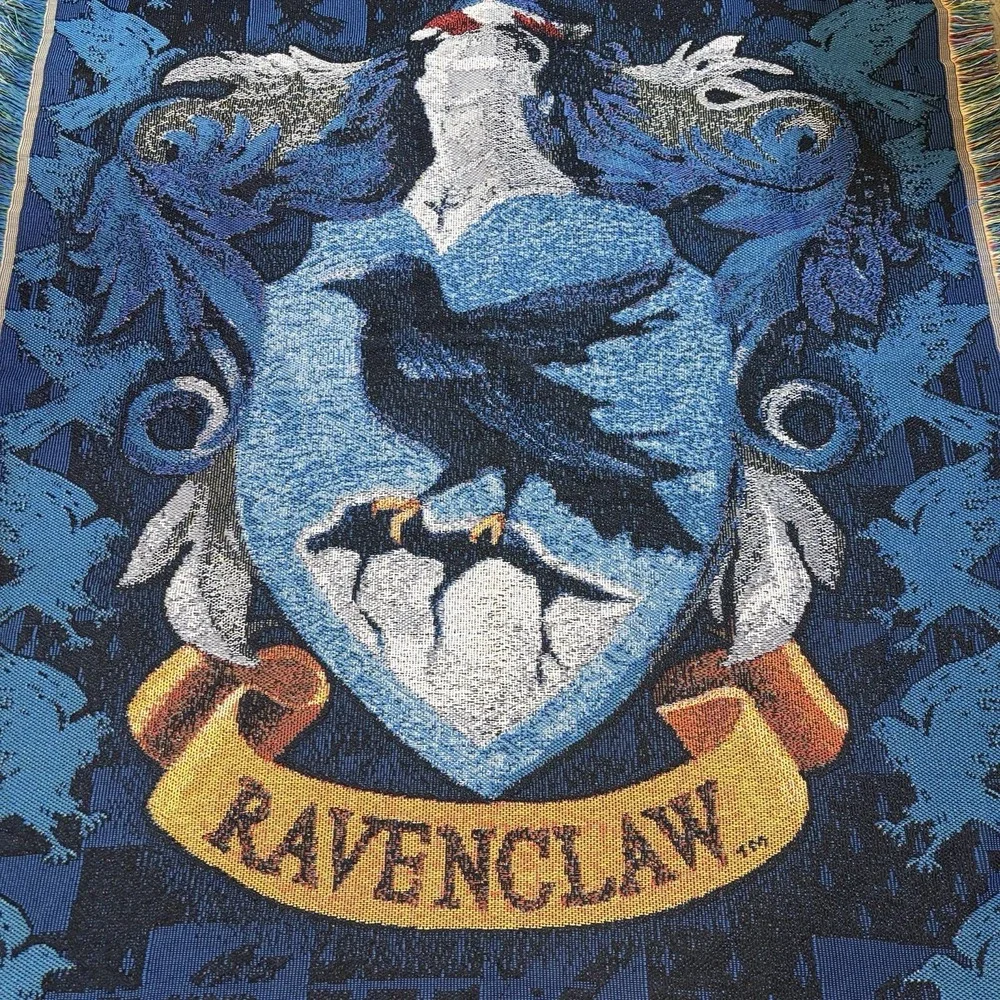 Harry Potter Ravenclaw Fringed Tapestry Jacquard 62 x‎ 50-inch Throw