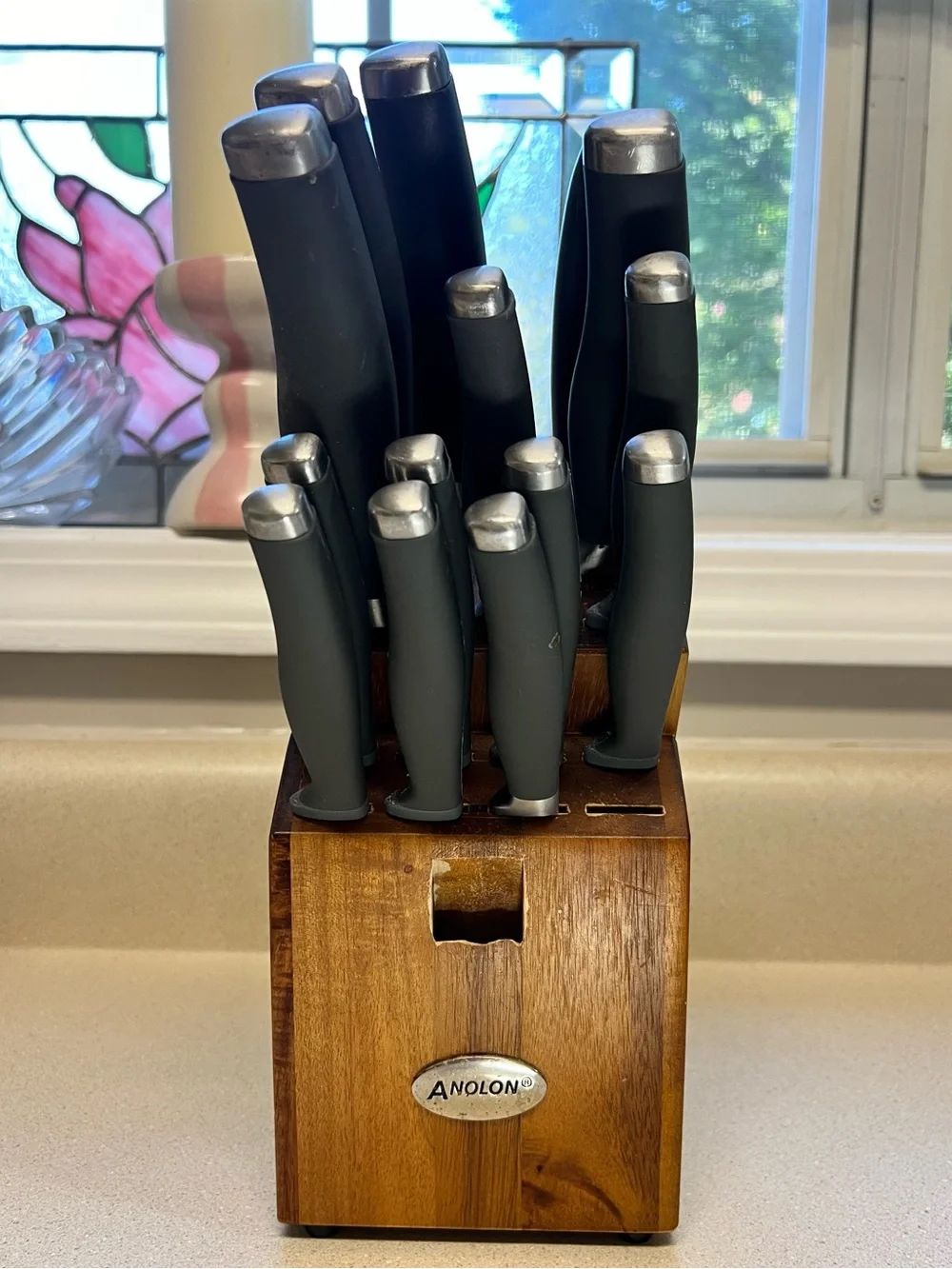 Anolon advanced suregrip