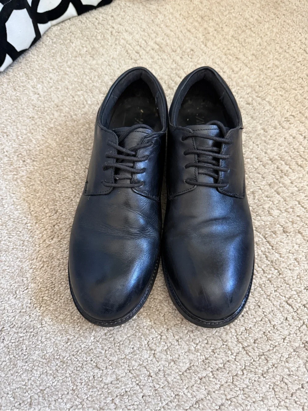 Zara Boys Black Dress Shoes – Size 6