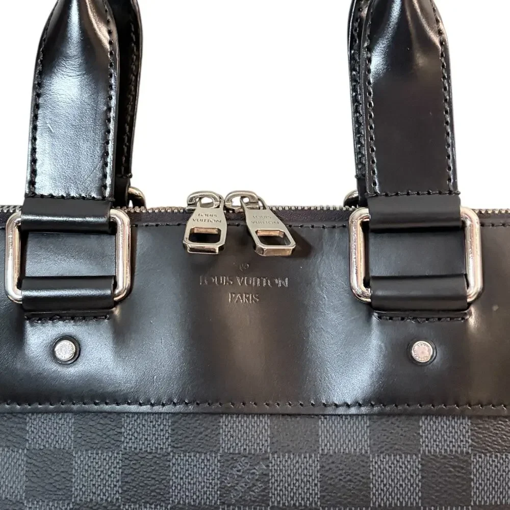 Louis Vuitton authentic louis