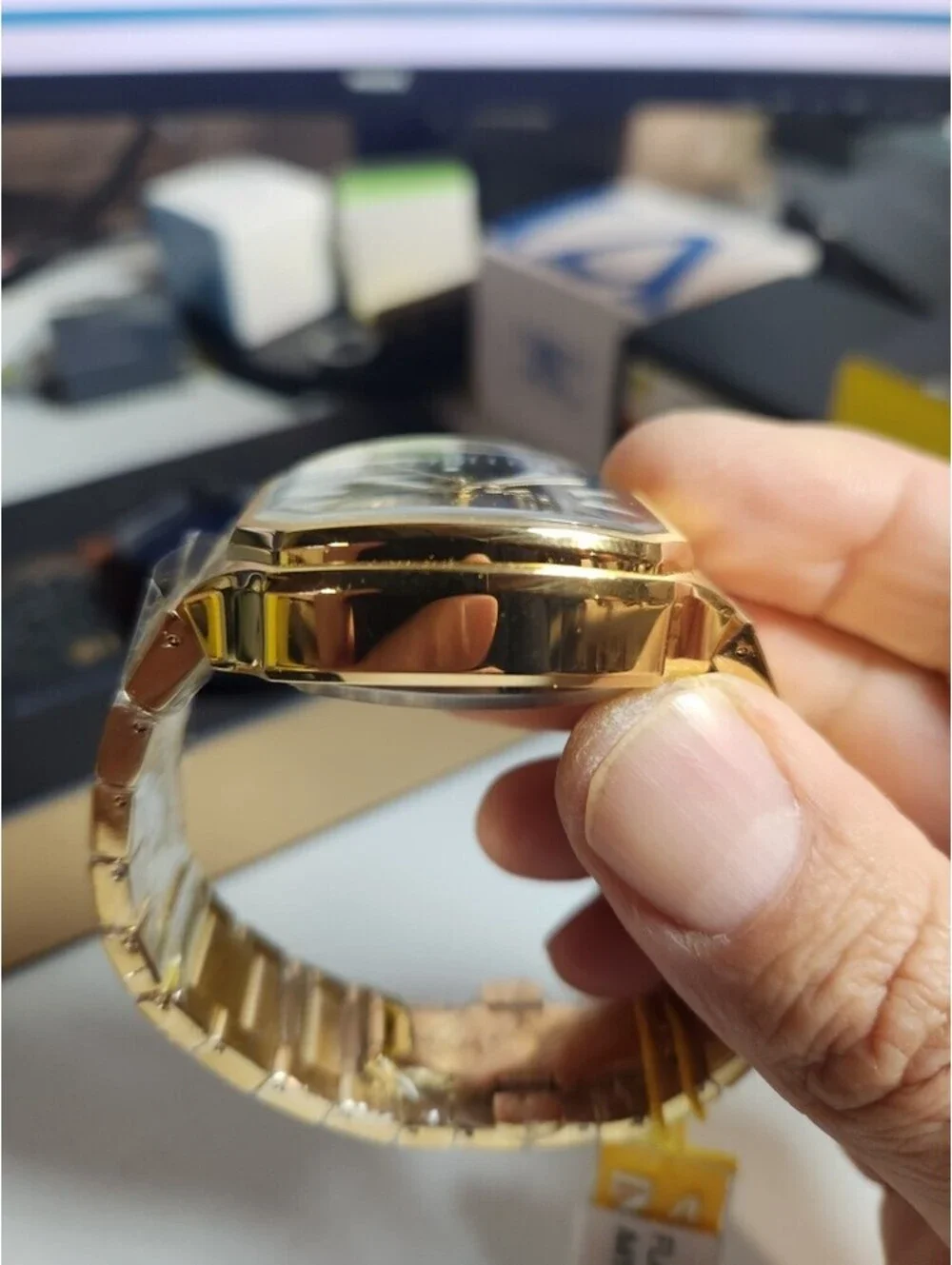 Invicta this reserve