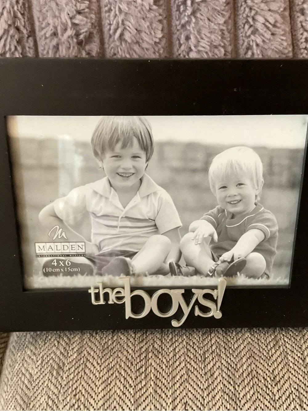 Malden Black Frame with Silver 