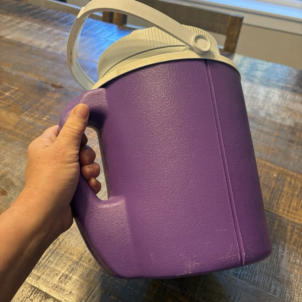 Rubbermaid all our