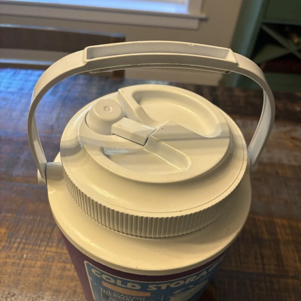 Rubbermaid all our
