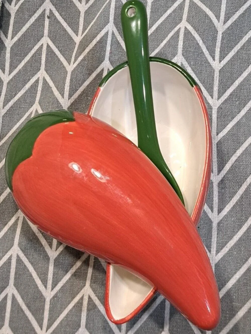 Ceramic Red Pepper Salsa Bowl‎ with Spoon
