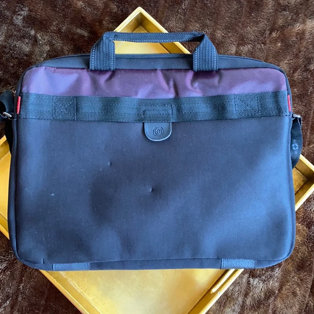 SwissGear black burgundy