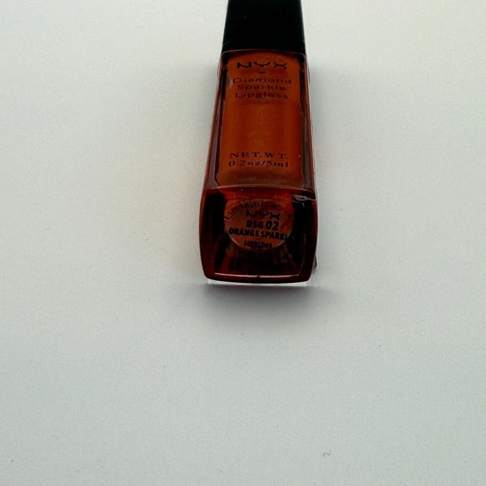 NYX diamond sparkle